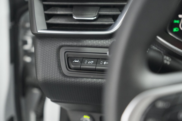 Renault Clio TCe 100 Bi-Fuel Intens | Camera | Navigatie | Parkeersensoren | Apple Carplay