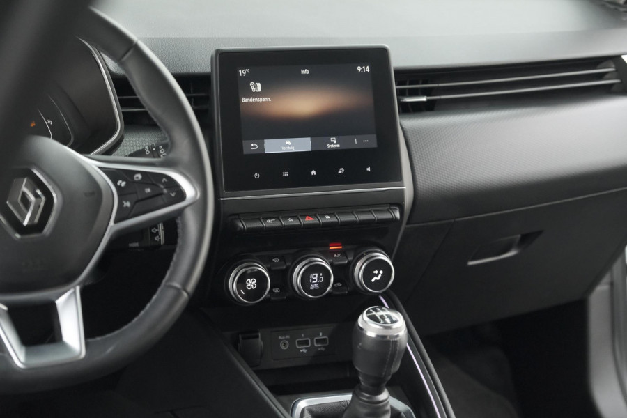 Renault Clio TCe 100 Bi-Fuel Intens | Camera | Navigatie | Parkeersensoren | Apple Carplay