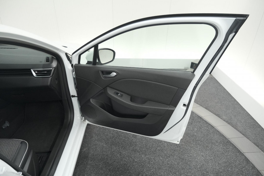 Renault Clio TCe 100 Bi-Fuel Intens | Camera | Navigatie | Parkeersensoren | Apple Carplay