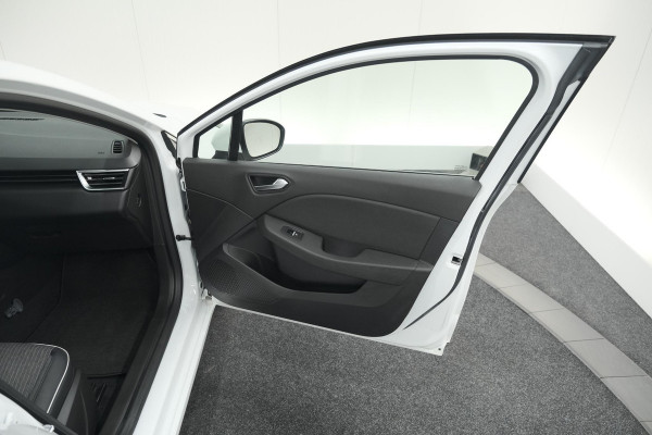 Renault Clio TCe 100 Bi-Fuel Intens | Camera | Navigatie | Parkeersensoren | Apple Carplay