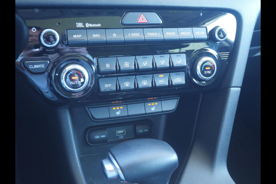 Kia Sportage 1.6 T-GDI Black Edition | Automaat | JBL | Panoramadak | Navi | Clima | 1600KG trekgewicht |