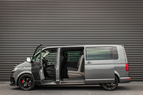 Volkswagen Transporter 2.0 TDI L2H1 30 DC BULLI 199PK DUBBEL CABINE / LEDEREN BEKLEDING / PDC / VERLAGINGSVEREN / 2X SCHUIFDEUR