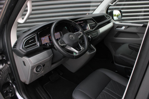 Volkswagen Transporter 2.0 TDI L2H1 30 DC BULLI 199PK DUBBEL CABINE / LEDEREN BEKLEDING / PDC / VERLAGINGSVEREN / 2X SCHUIFDEUR