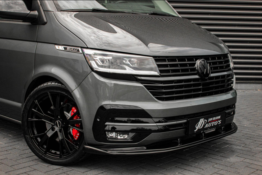 Volkswagen Transporter 2.0 TDI L2H1 30 DC BULLI 199PK DUBBEL CABINE / LEDEREN BEKLEDING / PDC / VERLAGINGSVEREN / 2X SCHUIFDEUR