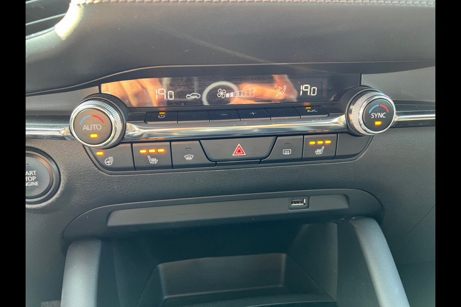 Mazda 3 2.0 e-SkyActiv-G M Hybrid 122 Luxury (BOVAG/RIJKLAARPRIJS)