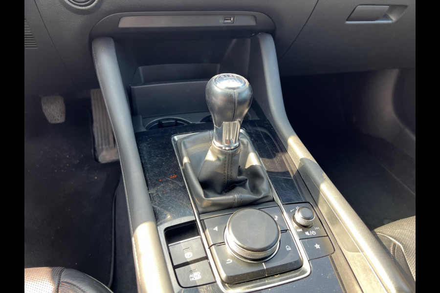 Mazda 3 2.0 e-SkyActiv-G M Hybrid 122 Luxury (BOVAG/RIJKLAARPRIJS)