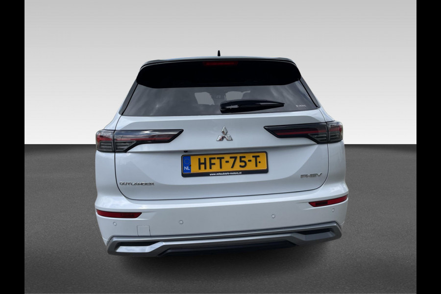 Mitsubishi Outlander 2.4 PHEV Instyle