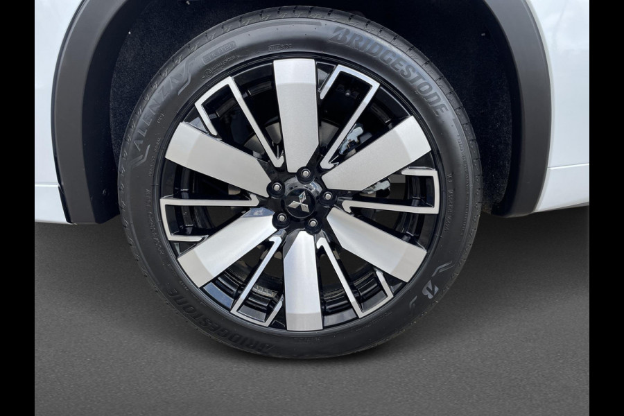 Mitsubishi Outlander 2.4 PHEV Instyle