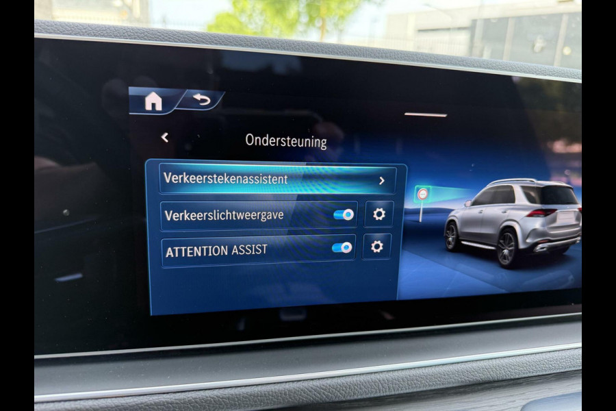 Mercedes-Benz GLE 400 e 4MATIC AMG LUCHTVERING PANO MASSAGE STOEL 360 camera