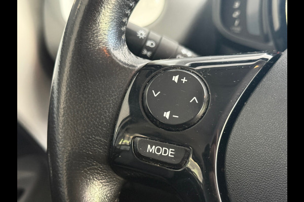 Toyota Aygo 1.0 VVT-i x-play limited Navi Camera