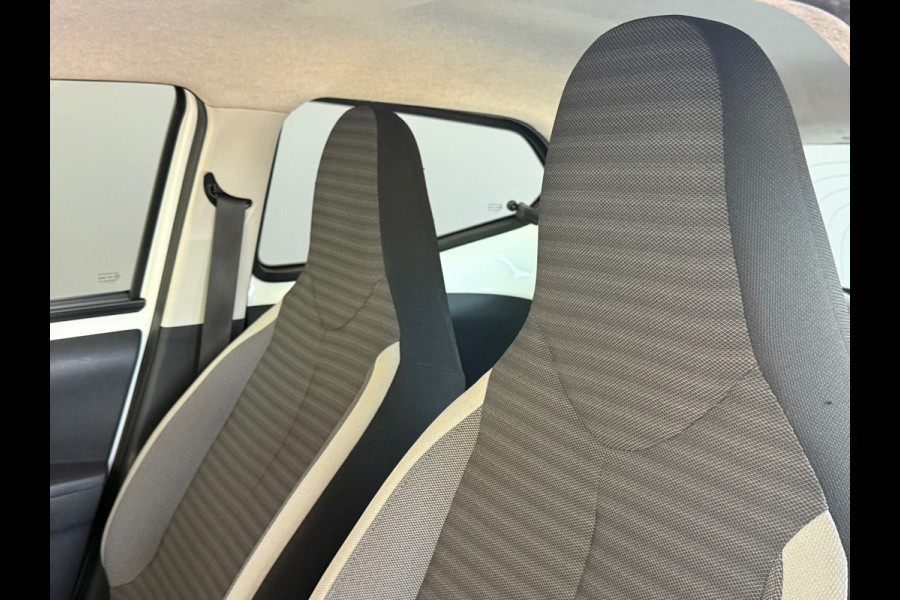 Toyota Aygo 1.0 VVT-i x-play limited Navi Camera