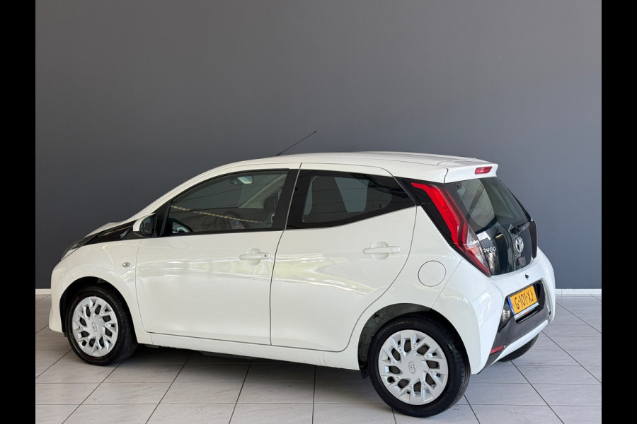 Toyota Aygo 1.0 VVT-i x-play limited Navi Camera