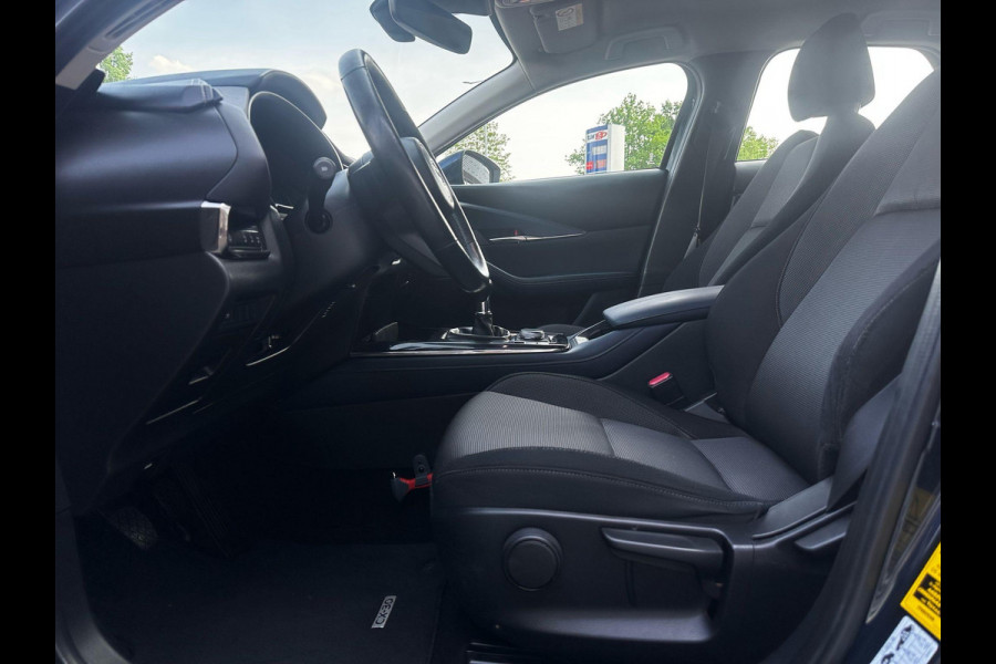 Mazda CX-30 2.0 e-SkyActiv-X M Hybrid Comfort | TREKHAAK AFNEEMBAAR | CAMERA | STOELVERWARMING |