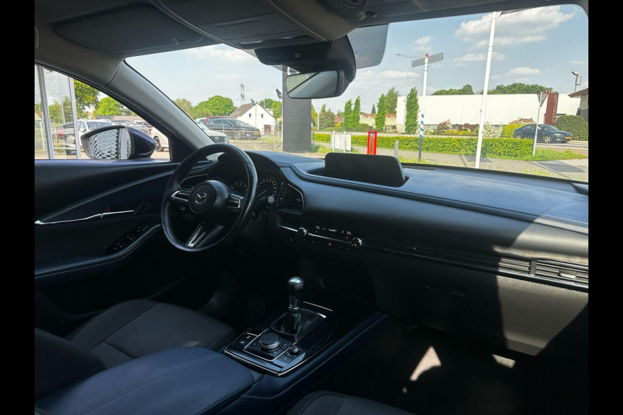 Mazda CX-30 2.0 e-SkyActiv-X M Hybrid Comfort | TREKHAAK AFNEEMBAAR | CAMERA | STOELVERWARMING |