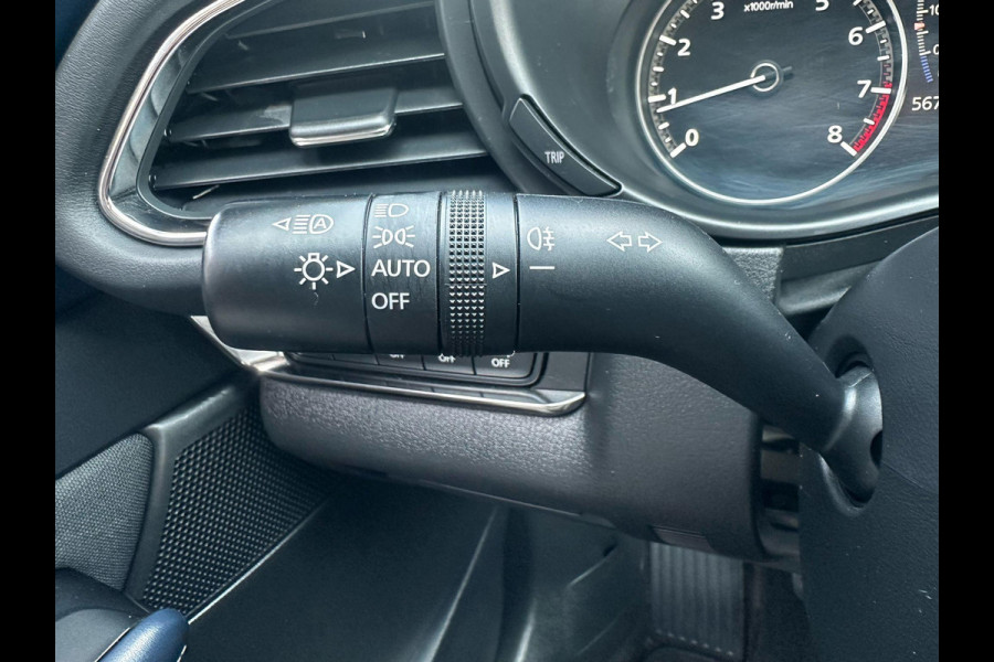 Mazda CX-30 2.0 e-SkyActiv-X M Hybrid Comfort | TREKHAAK AFNEEMBAAR | CAMERA | STOELVERWARMING |