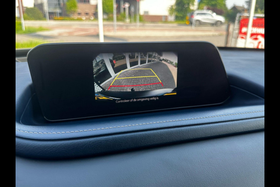 Mazda CX-30 2.0 e-SkyActiv-X M Hybrid Comfort | TREKHAAK AFNEEMBAAR | CAMERA | STOELVERWARMING |