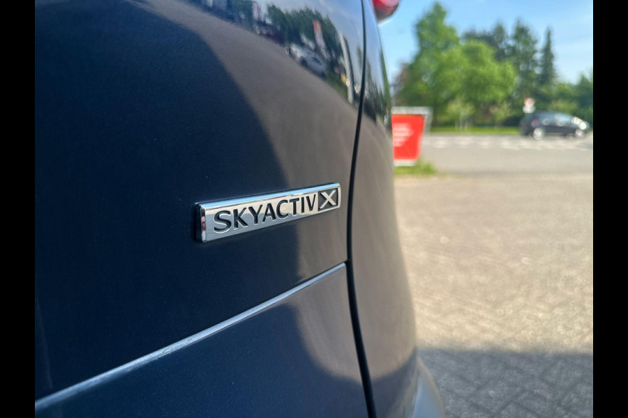 Mazda CX-30 2.0 e-SkyActiv-X M Hybrid Comfort | TREKHAAK AFNEEMBAAR | CAMERA | STOELVERWARMING |