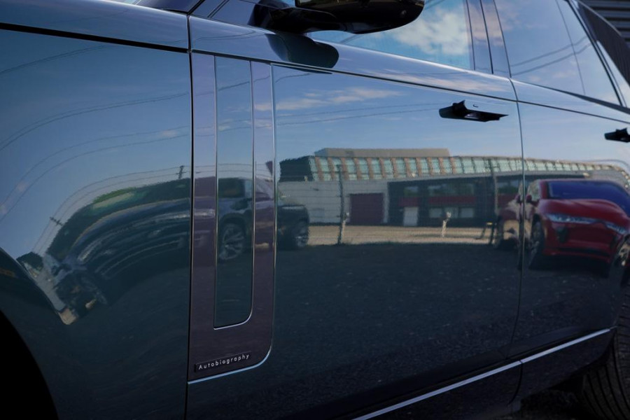 Land Rover Range Rover 3.0 P550e Autobiography PHEV / Pano / Massage / Comfort pack / 5jr Garantie / Belgravia