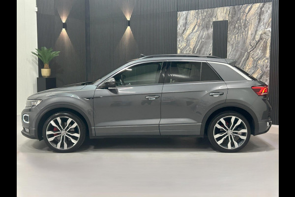 Volkswagen T-Roc 1.5 TSI DSG R-Line|Pano|Virtual|Camera|BOMVOL
