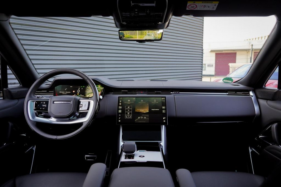 Land Rover Range Rover 3.0 P550e Autobiography PHEV / Pano / Massage / Comfort pack / 5jr Garantie / Belgravia