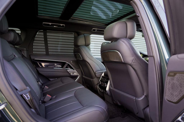 Land Rover Range Rover 3.0 P550e Autobiography PHEV / Pano / Massage / Comfort pack / 5jr Garantie / Belgravia