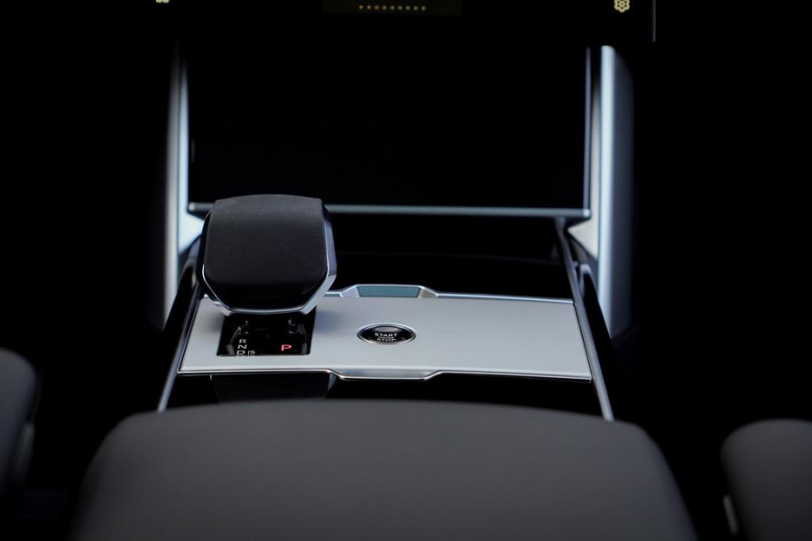 Land Rover Range Rover 3.0 P550e Autobiography PHEV / Pano / Massage / Comfort pack / 5jr Garantie / Belgravia
