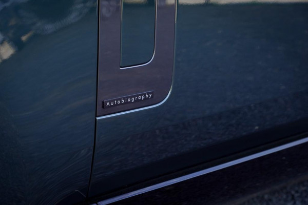 Land Rover Range Rover 3.0 P550e Autobiography PHEV / Pano / Massage / Comfort pack / 5jr Garantie / Belgravia