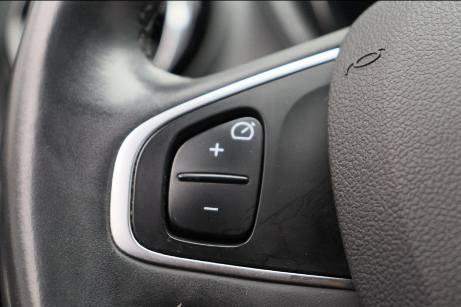 Renault Captur 0.9 TCe Dynamique Trekhaak Navigatie Climate-control Cruise * 1e Eigenaar *