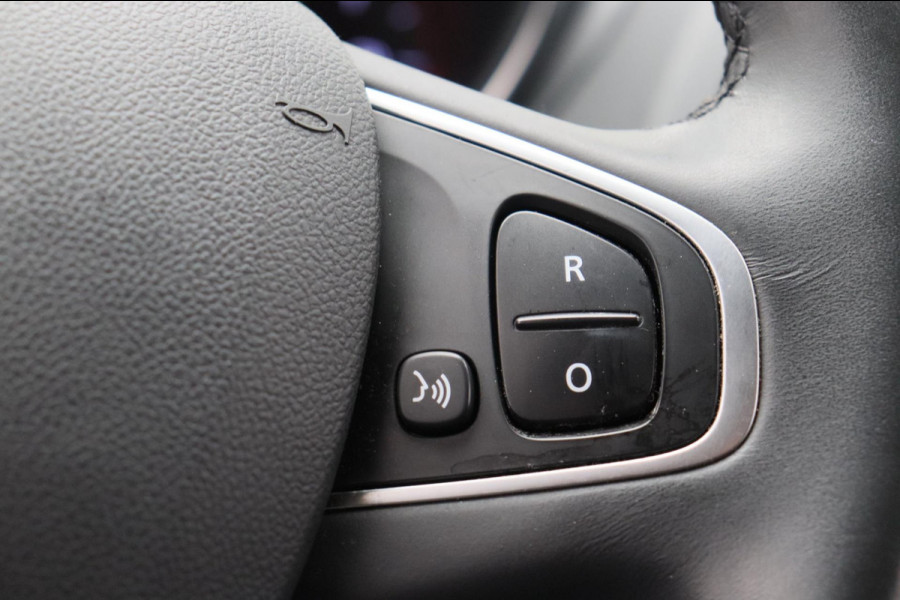 Renault Captur 0.9 TCe Dynamique Trekhaak Navigatie Climate-control Cruise * 1e Eigenaar *