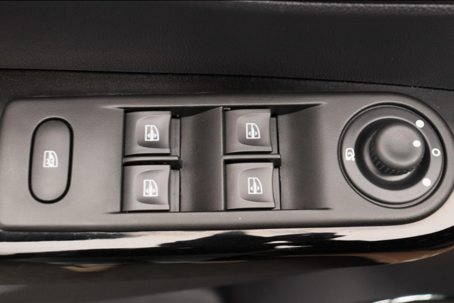 Renault Captur 0.9 TCe Dynamique Trekhaak Navigatie Climate-control Cruise * 1e Eigenaar *