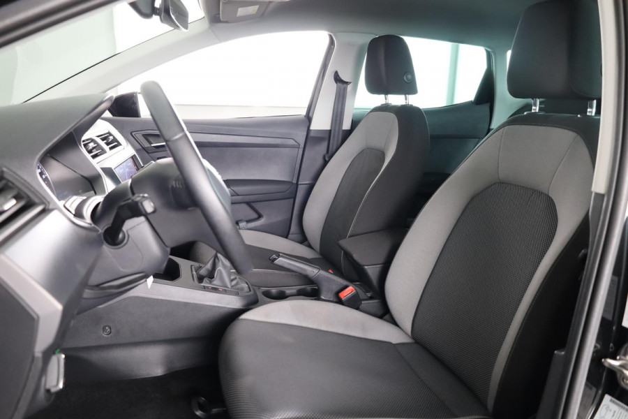 Seat Ibiza 1.0 TSI Style Business Intense 95 pk | Navigatie | Parkeersensoren | Achteruitrijcamera | Cruise control | Autom. airco | Apple Carplay/Android Auto |