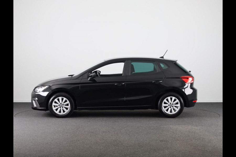 Seat Ibiza 1.0 TSI Style Business Intense 95 pk | Navigatie | Parkeersensoren | Achteruitrijcamera | Cruise control | Autom. airco | Apple Carplay/Android Auto |
