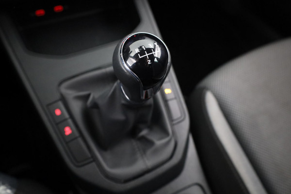 Seat Ibiza 1.0 TSI Style Business Intense 95 pk | Navigatie | Parkeersensoren | Achteruitrijcamera | Cruise control | Autom. airco | Apple Carplay/Android Auto |
