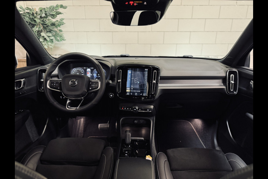 Volvo XC40 T5 Recharge R-Design | 20" | Panorama | Camera