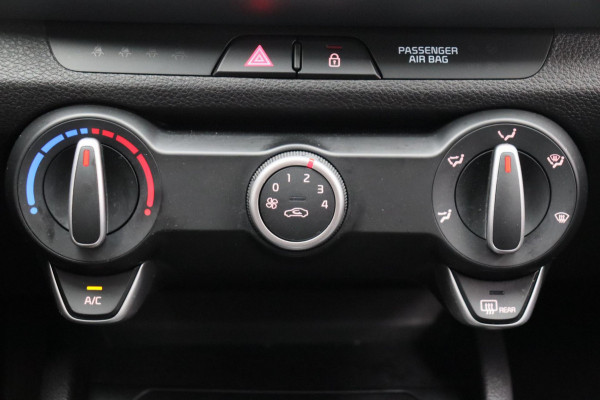 Kia Stonic 1.0 T-GDi DynamicLine *Origineel Nederlands* Carplay Camera Climate-control Cruise