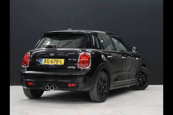 MINI Mini 2.0 Cooper S [STOELVERWARMING, SPORTSTOELEN, ALARM KLASSE 3, UNION JACK ACHTERLICHT, KEYLESS, CRUISE CONTROL, PARKEERSENSOREN, NIEUWSTAAT]