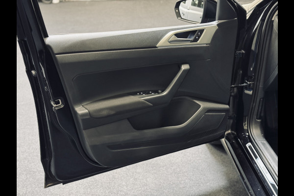 Volkswagen Polo 1.0 Move | Virtual | Stoelverw. | Clima