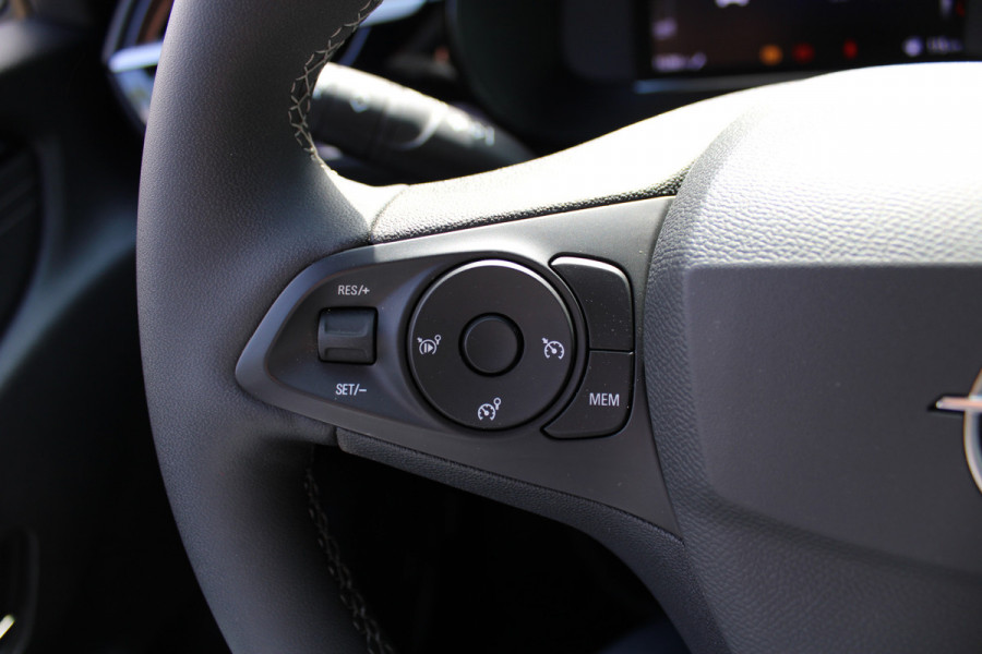 Opel Corsa 1.2 Turbo GS | BLIS | Carplay | Camera | Nieuw model | Cruise Control