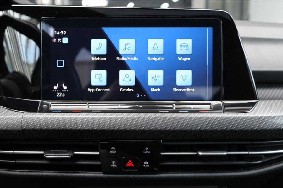 Volkswagen Golf 1.5 eTSI R-Line IQ+LED/VIRTUAL/SFEER/ALCANTARA+S.VERWARMING/18" LMV/CAM/LINE/ACC/ECC/12 MDN GARANTIE!