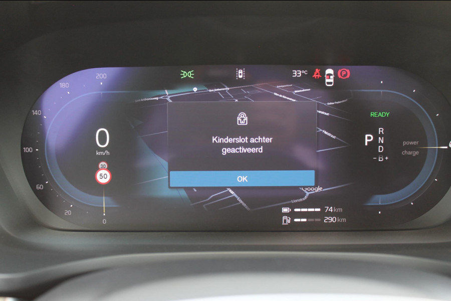 Volvo V60 T6 350PK Automaat Plug-in hybrid AWD Ultra Dark Head-Up display / Pilot assist / Adaptive cruise control / Elektrische achterklep / Panoramadak / Keyless entry / Google services / Lederen bekleding /