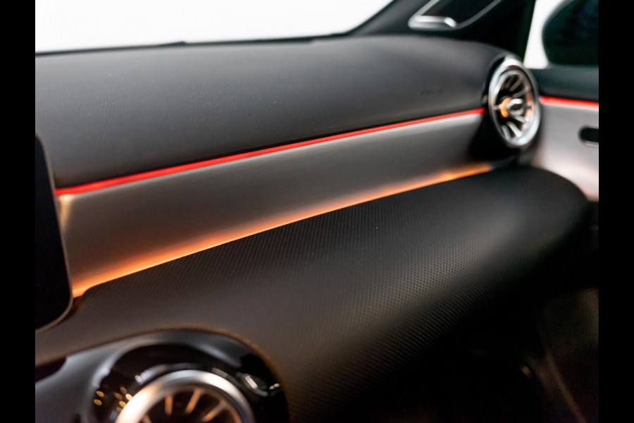 Mercedes-Benz A-Klasse AMG 35 4MATIC | Aero pakket | Akrapovic | Performance stoelen