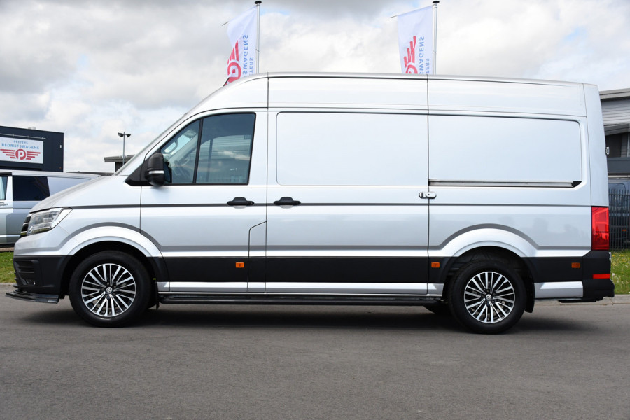 Volkswagen Crafter 35 2.0 TDI L3H3 Highline Adaptieve Cruise, Camera, Carplay, LED, Multimedia, 140PK, Automaat, 2 x Schuifdeur, Stoelverwarming, Uniek!