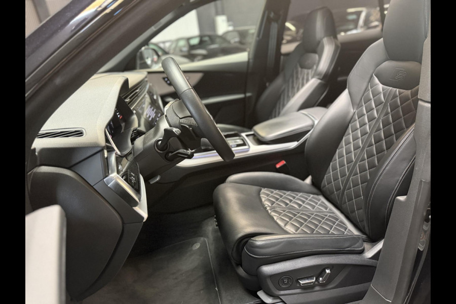 Audi Q8 60 TFSI e quattro Competition | B&O 3D | RS Stoelen | Panoramadak | Head-up | Softclose | 360