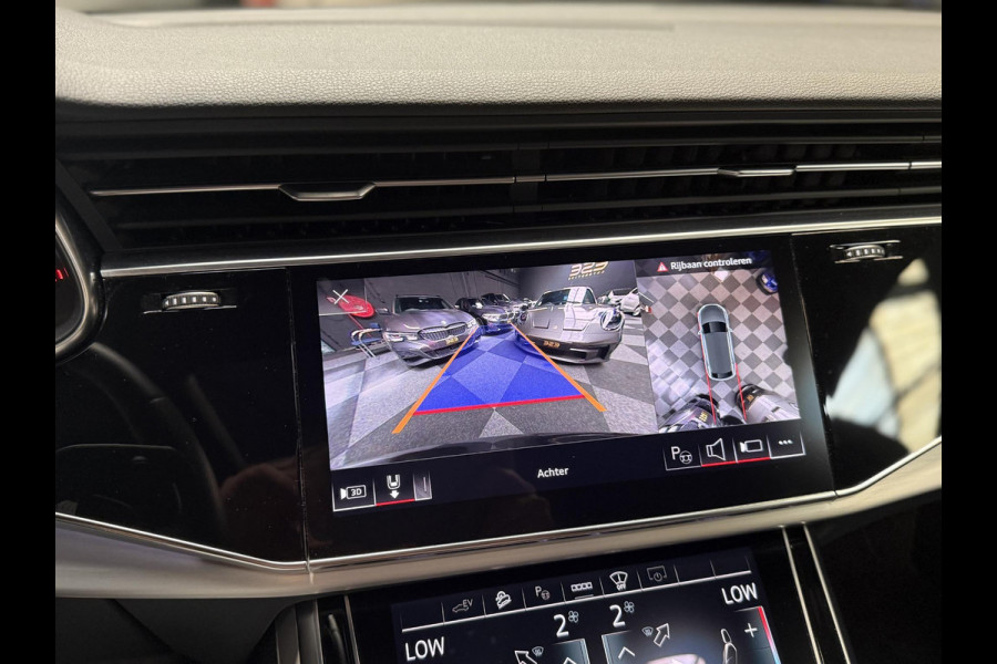 Audi Q8 60 TFSI e quattro Competition | B&O 3D | RS Stoelen | Panoramadak | Head-up | Softclose | 360