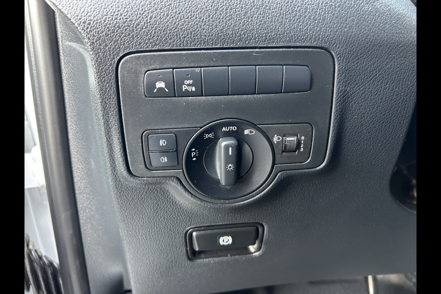 Mercedes-Benz Vito 116 CDI Extra lang / Automaat / Navigatie / Camera / Parkeersensoren / Airco / Cruise control / Achterdeuren