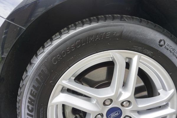 Ford FOCUS Wagon 1.0 EcoBoost 125PK zeldzaam compleet Technology +Parking+Comfortpakket