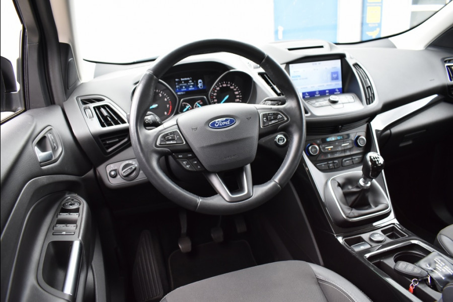Ford Kuga 1.5 EcoB. Titanium150pk Full options