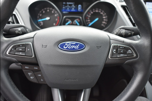 Ford Kuga 1.5 EcoB. Titanium150pk Full options