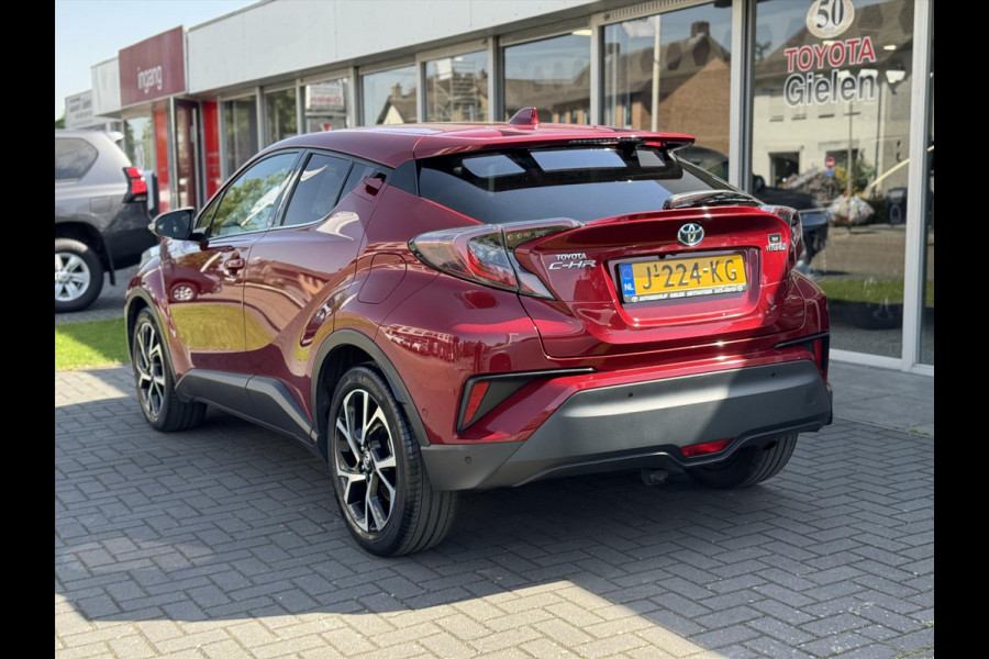 Toyota C-HR 1.8 Hybrid Style Plus | LED pakket, Navigatie, Dodehoekherkenning, Parkeersensoren, Keyless, Stoel + Stuurverwarming
