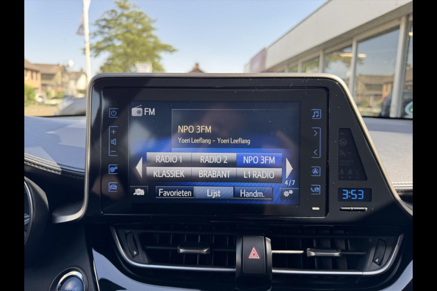 Toyota C-HR 1.8 Hybrid Style Plus | LED pakket, Navigatie, Dodehoekherkenning, Parkeersensoren, Keyless, Stoel + Stuurverwarming